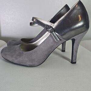 Worthington Suede Gray MaryJanes 8.5M Cushion For Comfort Acedemiacore